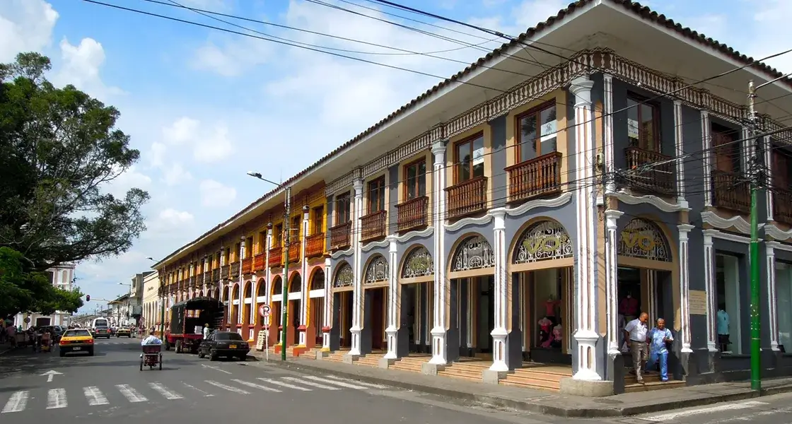 centro historico de buga edificio